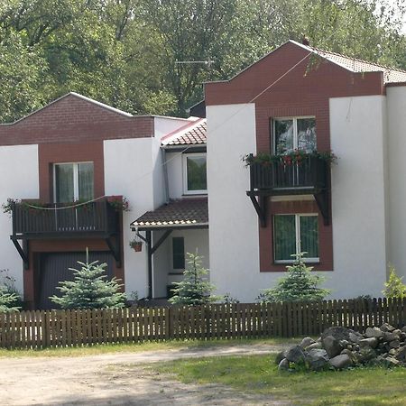 Апартаменты Karczma Kuzniak Mlyn Mierzyn  Экстерьер фото